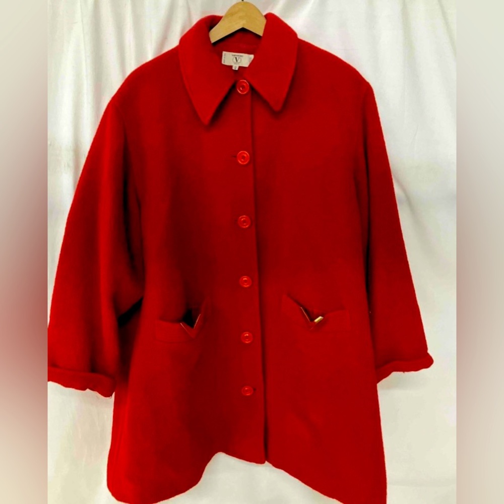 Valentino Miss V Red Wool Coat size 42/8 Mid-length